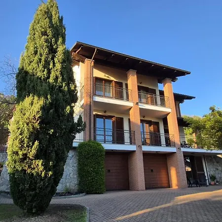 Casa San Pietro Ferienhaus Piverone